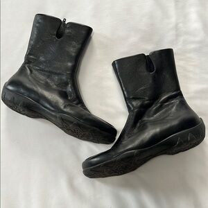 Durea (Made in the Netherlands) Black Leather Boots
